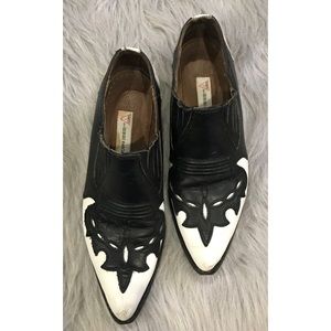 Vintage Guess Western Style Cowboy Ankle Booties